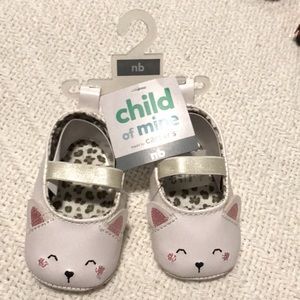 Newborn kitty cat shoes